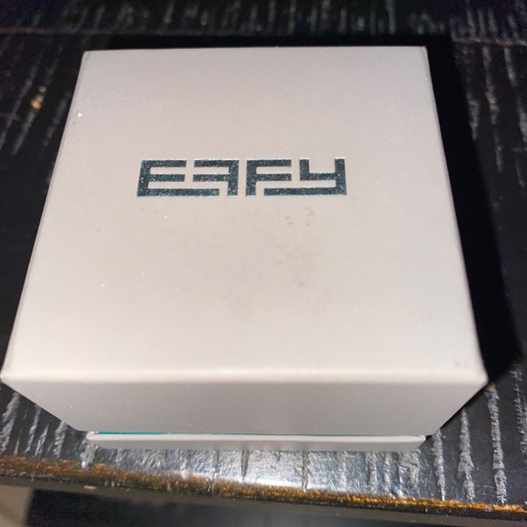 Effy Ring - Picture 3 of 3